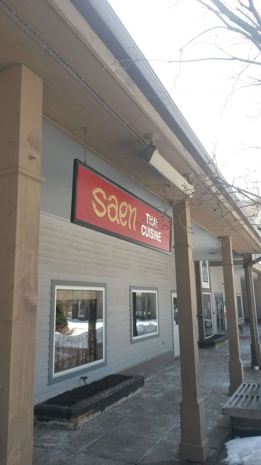 Saen Thai Cuisine | 1 Buttermilk Falls Rd, East Stroudsburg, PA 18301 | Phone: (570) 476-4911