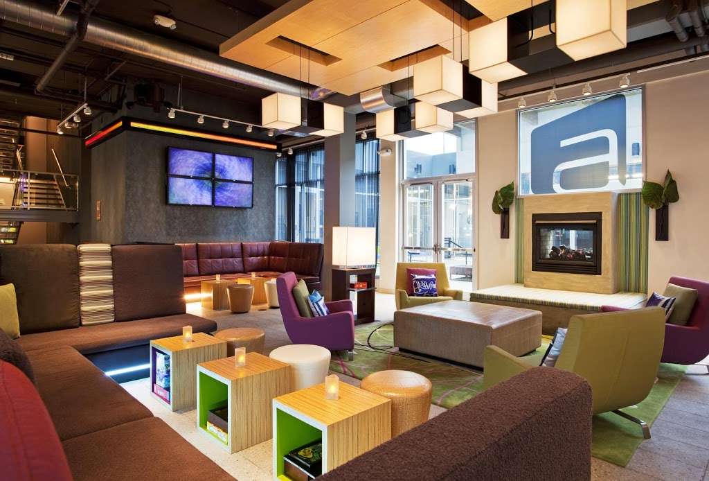 Aloft Chicago OHare | 9700 Balmoral Ave, Rosemont, IL 60018 | Phone: (847) 671-4444