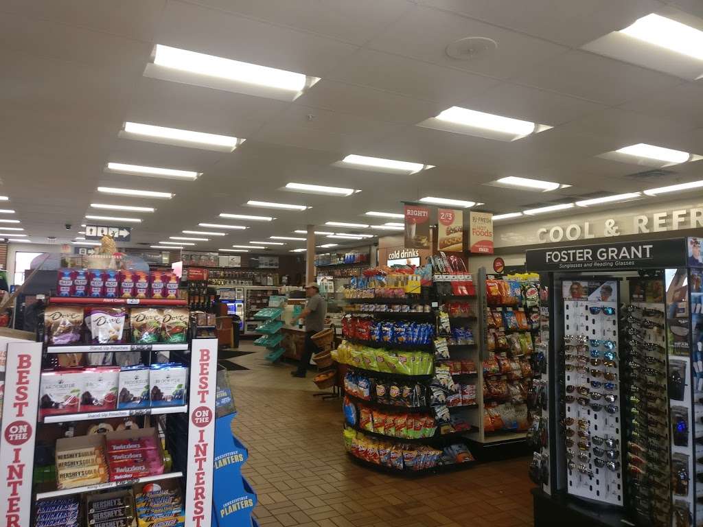 Pilot Travel Center | 8701 US-395, Oak Hills, CA 92344, USA | Phone: (760) 956-2844