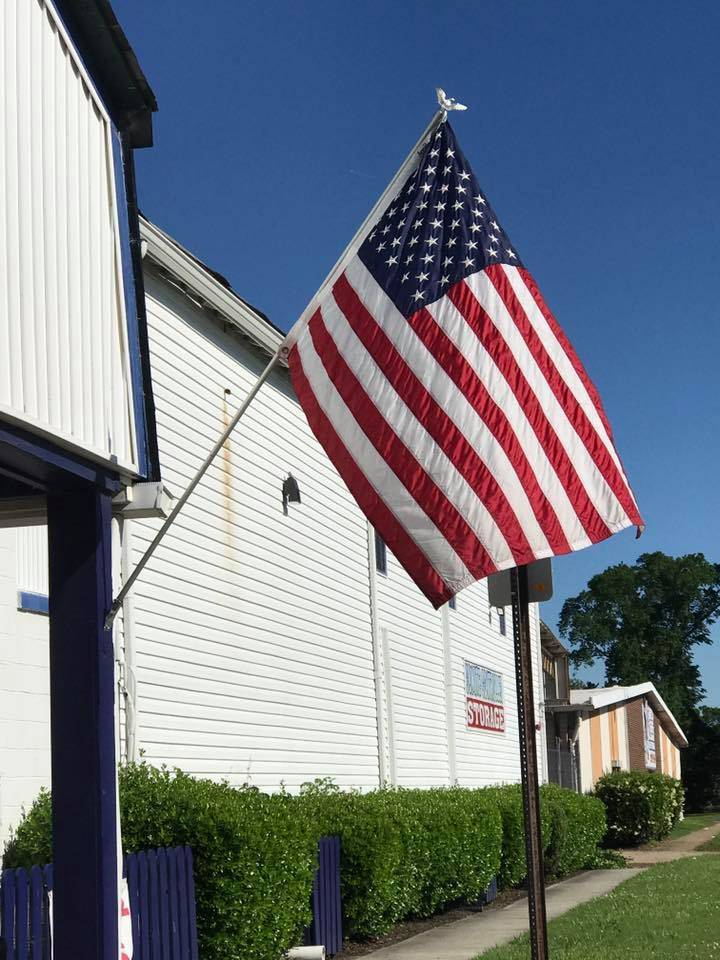 American Patriot Self Storage | 830 Broad St, Portsmouth, VA 23707, USA | Phone: (757) 397-1990