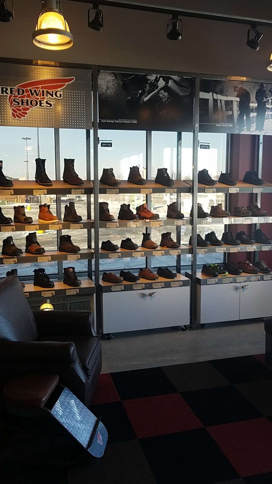 Red Wing | 10863 E Washington St Ste B, Indianapolis, IN 46229, USA | Phone: (317) 898-5088