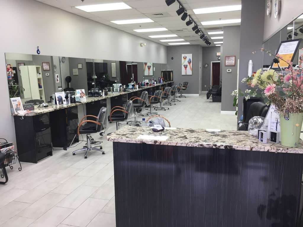 Salon Tusey | 5805 Clarksville Square Dr # 6, Clarksville, MD 21029 | Phone: (410) 531-5046