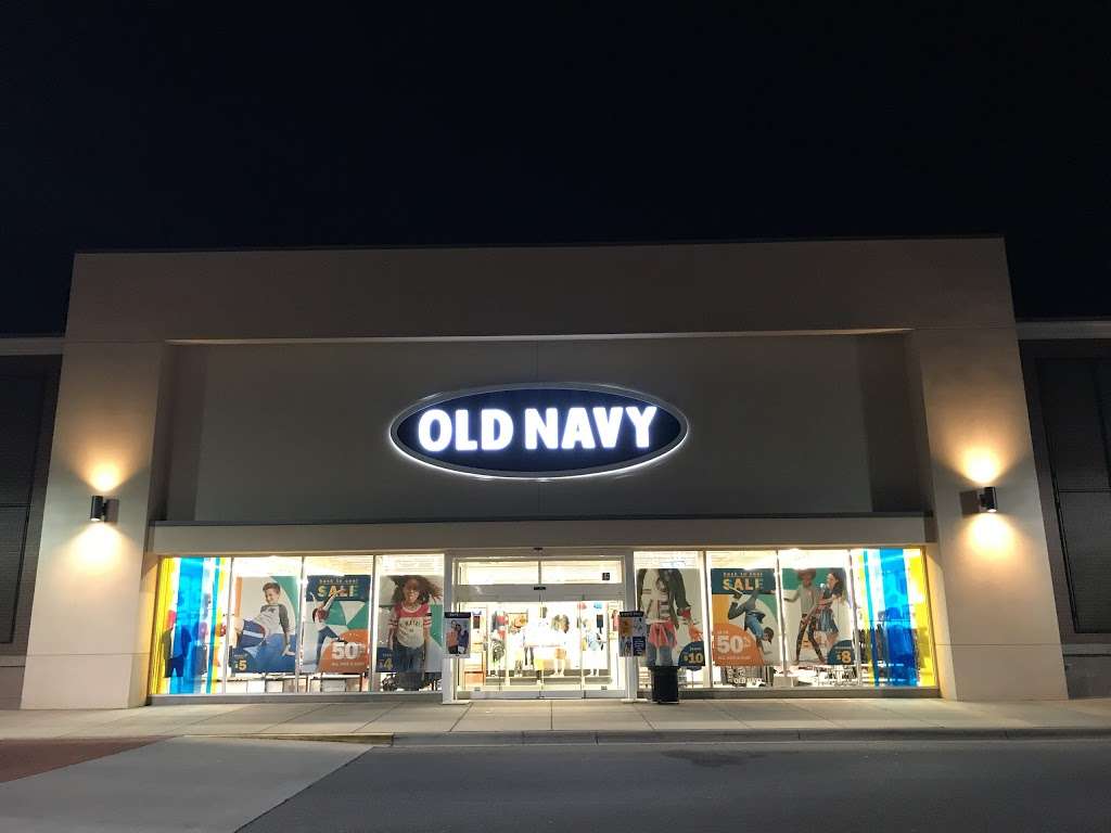 Old Navy | 8150 Ikea Blvd, Charlotte, NC 28262, USA | Phone: (704) 597-5426