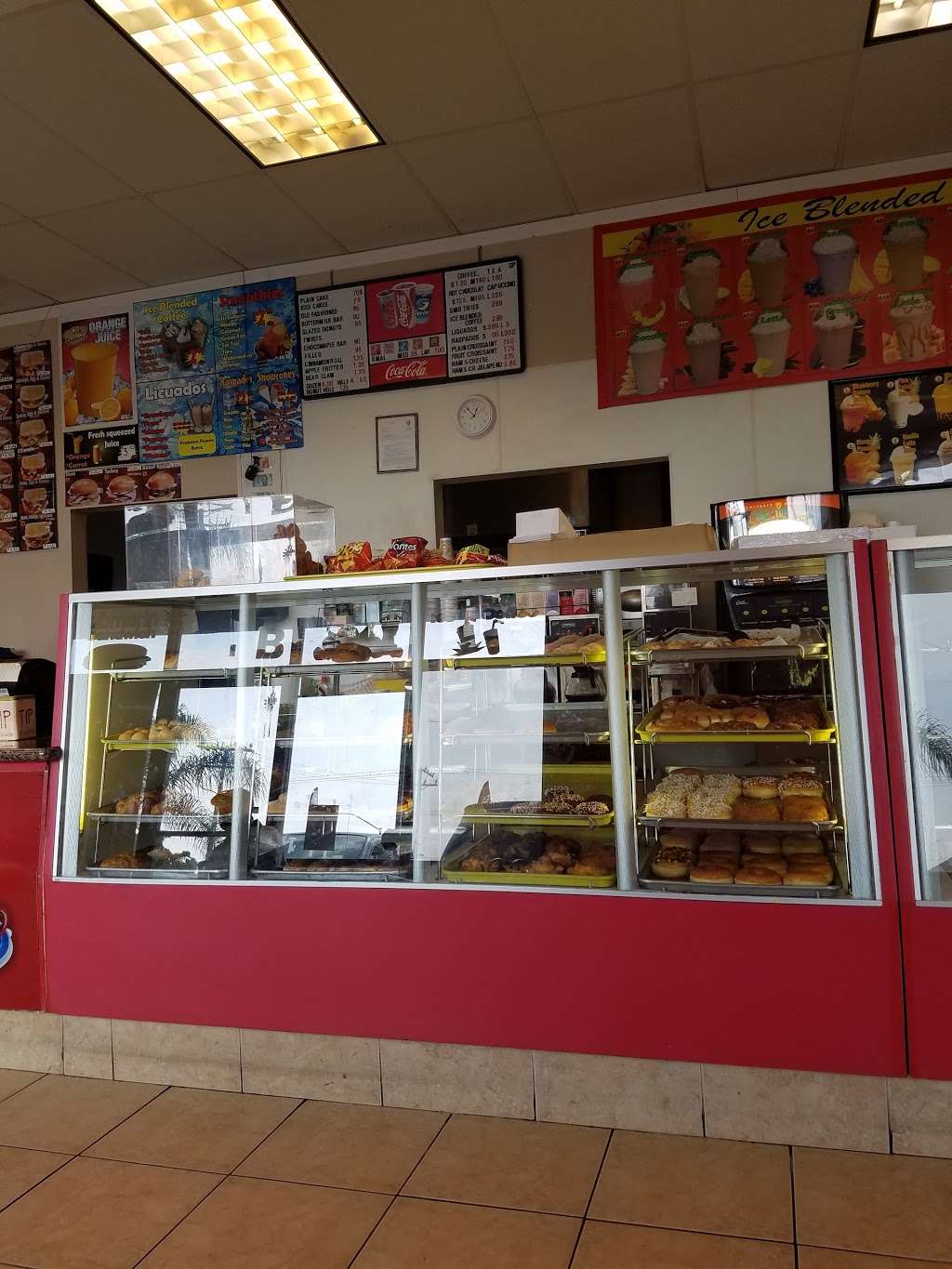 Donut Delicious Coffee Shop | 1231 N Cactus Ave B, Rialto, CA 92376 | Phone: (909) 875-3437