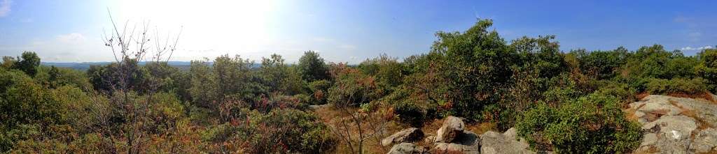 Mombasha High Point | Appalachian Trail, Monroe, NY 10950, USA