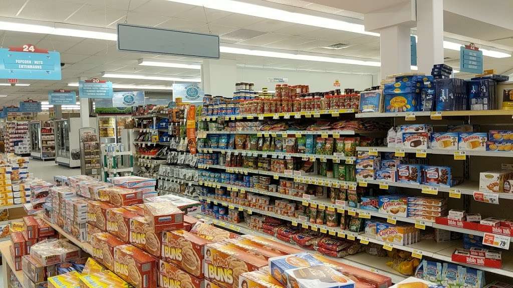 ShopRite of Norwalk in Connecticut & Scribner Aves, Norwalk, CT 06850, USA