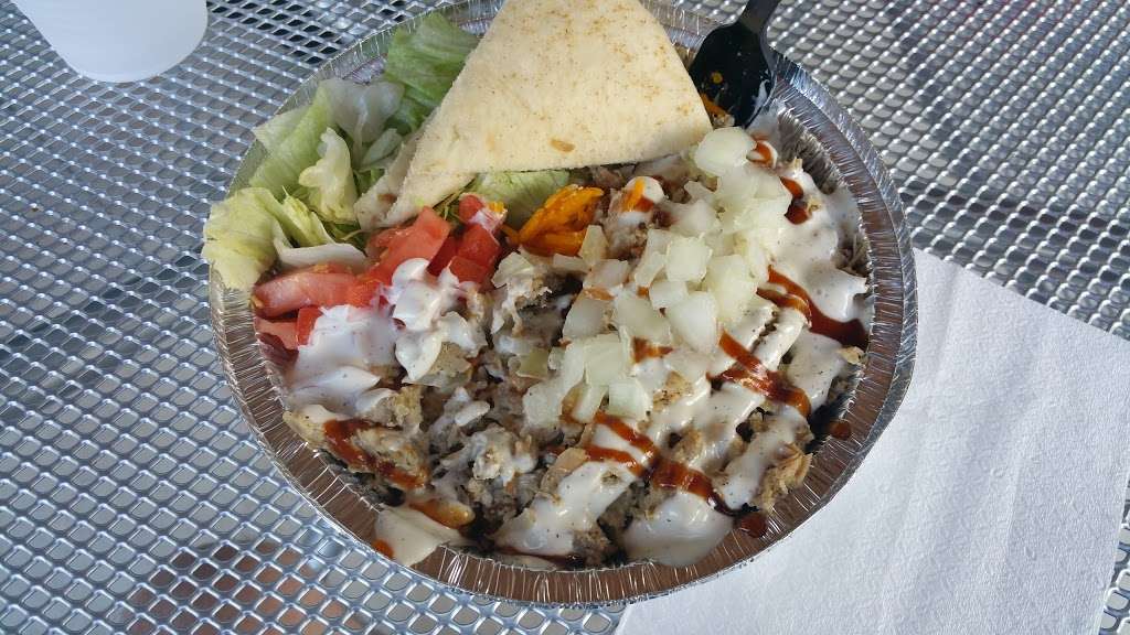 The Halal Guys - Vintage Market | 10111 Louetta Rd, Houston, TX 77070 | Phone: (832) 717-9797