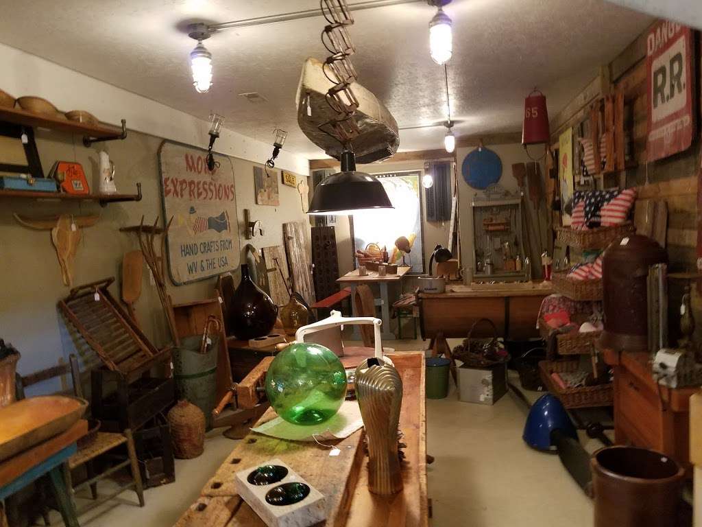 Rust and Feathers | 14928 James Monroe Hwy, Leesburg, VA 20176, USA | Phone: (703) 737-6700