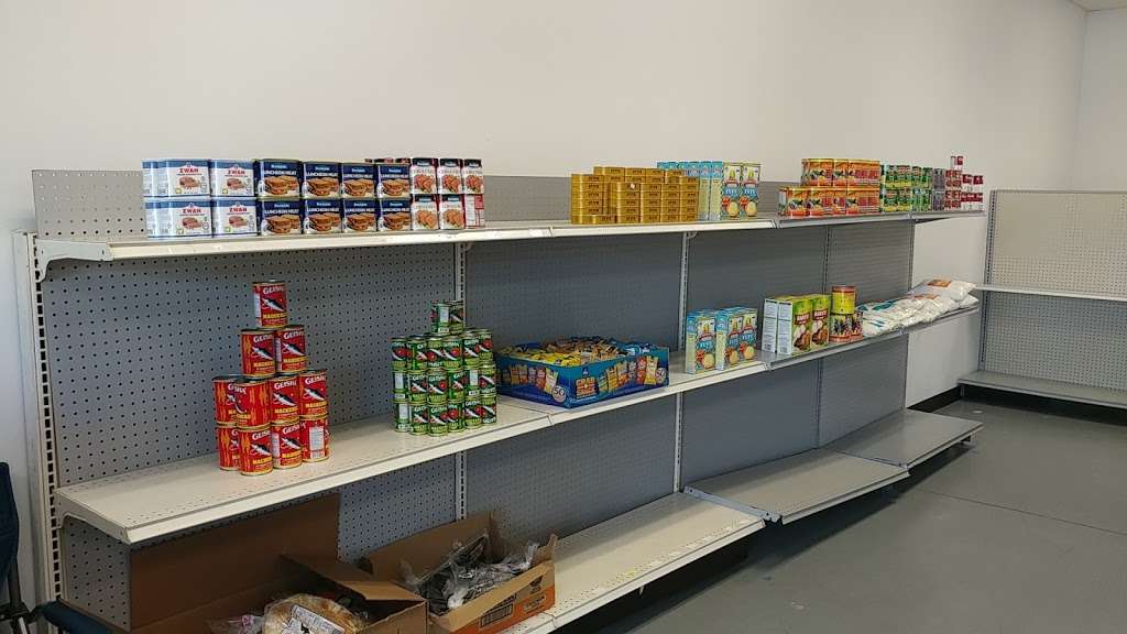 Tennehs African Braiding Salon | 5015 N Tryon St #115, Charlotte, NC 28213, USA | Phone: (704) 332-7040