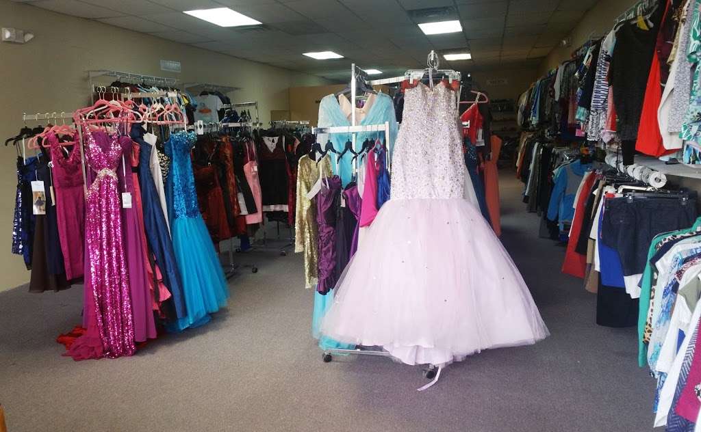 A Step Up B&S Consignment | 384 E Washington Ave, Washington, NJ 07882 | Phone: (908) 223-7897