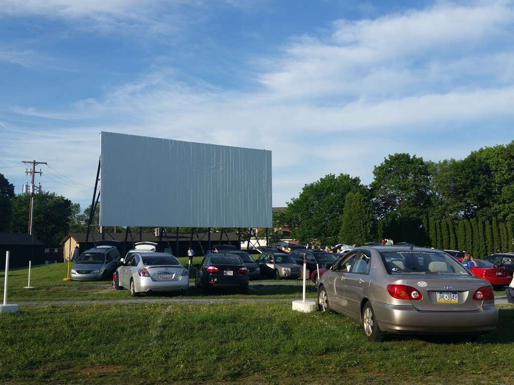 Shankweilers Drive-In Theatre | 4540 Shankweiler Rd, Orefield, PA 18069 | Phone: (610) 481-0800
