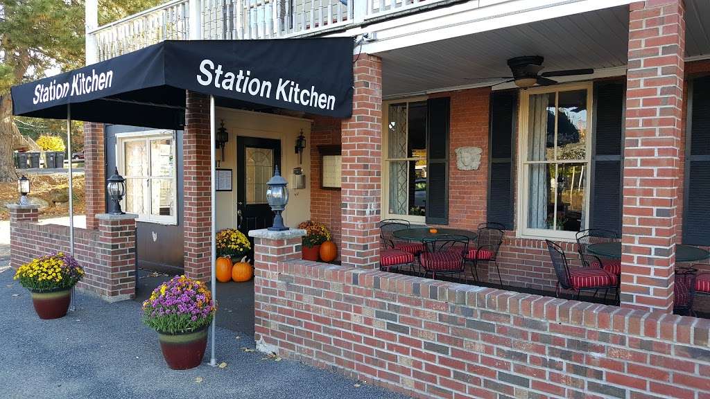 The Station Kitchen and Bar | 17 N Rockland Ave, Congers, NY 10920, USA | Phone: (845) 767-4007