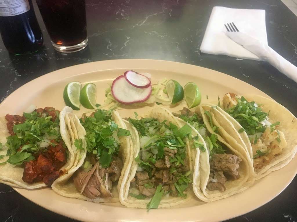 Taco Chon | 15655 US-395, Victorville, CA 92394, USA | Phone: (760) 530-2802