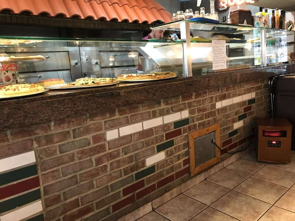 Franks Pizza & Restaurant | 518 Old Post Rd, Edison, NJ 08817, USA | Phone: (732) 287-0228