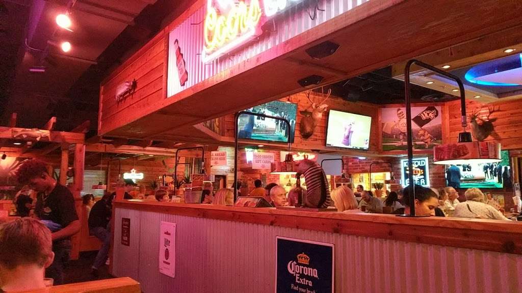 Texas Roadhouse | 2859 Clayton Crossing Way, Oviedo, FL 32765 | Phone: (407) 681-3115