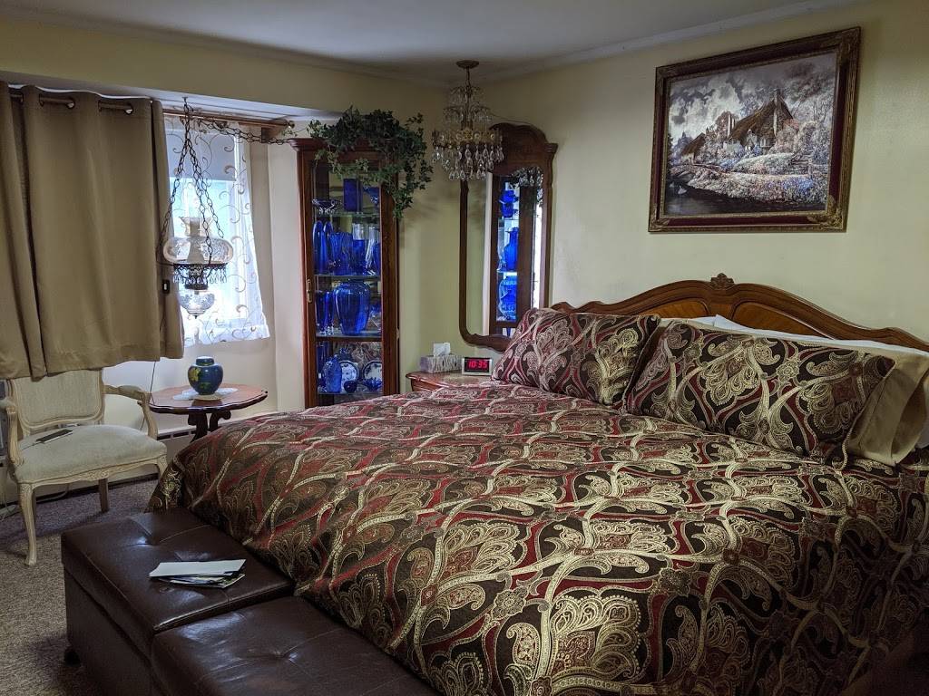 Deals Bed & Breakfast | 2910 W 35th Ave, Anchorage, AK 99517, USA | Phone: (907) 248-0331