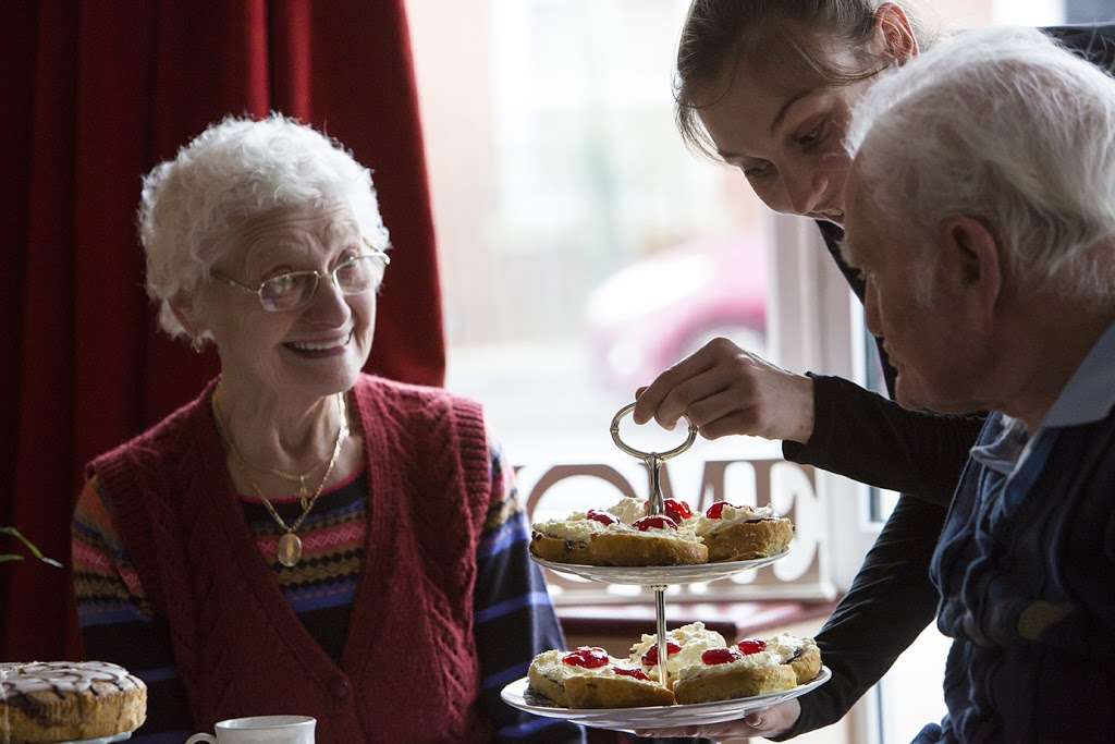 Ashurst Park Care Home | Ashurst Park Care Home, Fordcombe Rd, Fordcombe, Tunbridge Wells TN3 0RD, UK | Phone: 01892 709000