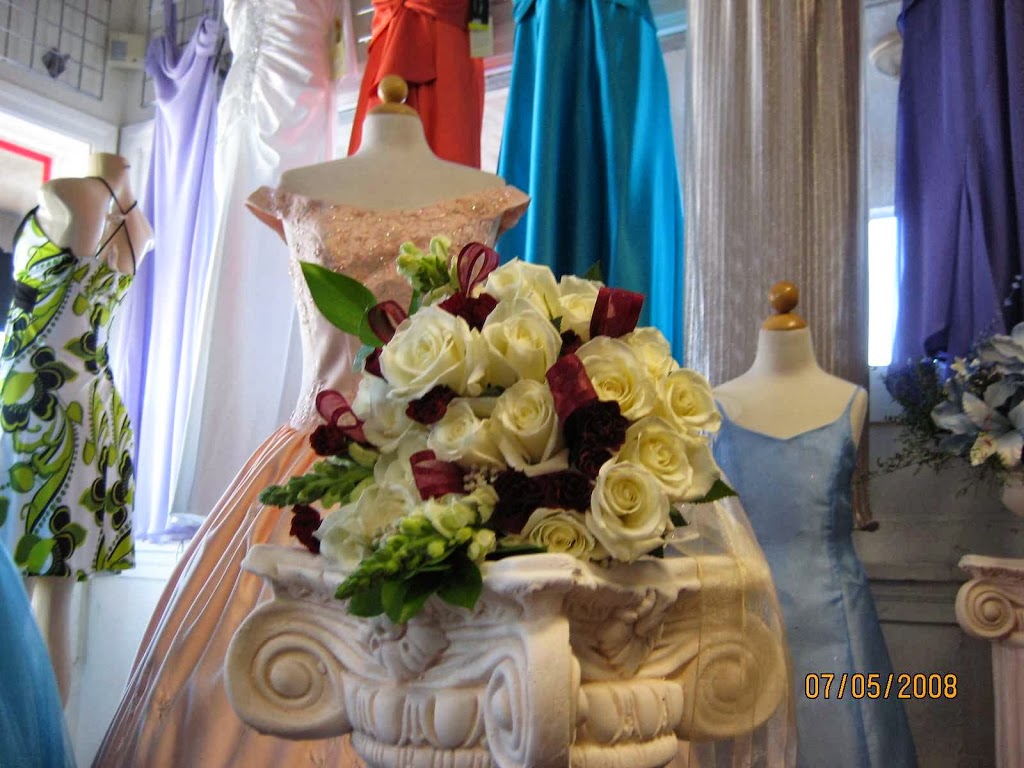 Erikas Floral & Bridal Boutique | 3145 Willow Pass Rd, Bay Point, CA 94565, USA