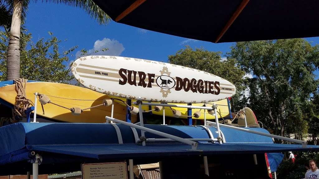Surf Doggies Hot Dog Cart | Disneys Typhoon Lagoon Water Park, Buena Vista Dr, Orlando, FL 32830, USA | Phone: (407) 939-3463