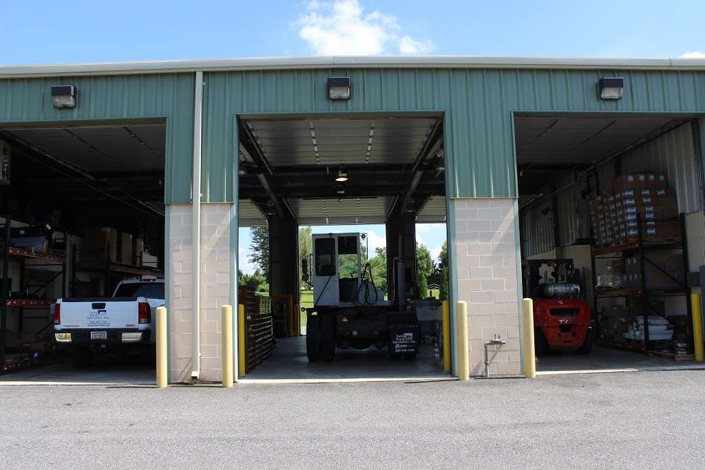 Yard Truck Specialists | 3393 N Susquehanna Trail, York, PA 17406, USA | Phone: (717) 793-2172