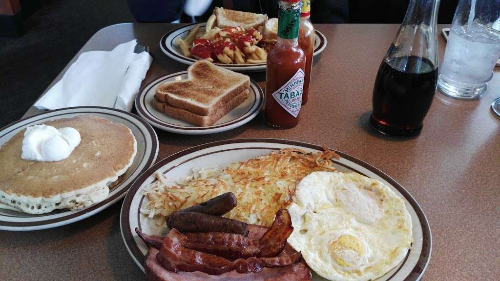 Dennys | 16401 Delone St, Santa Clarita, CA 91387 | Phone: (661) 252-9696