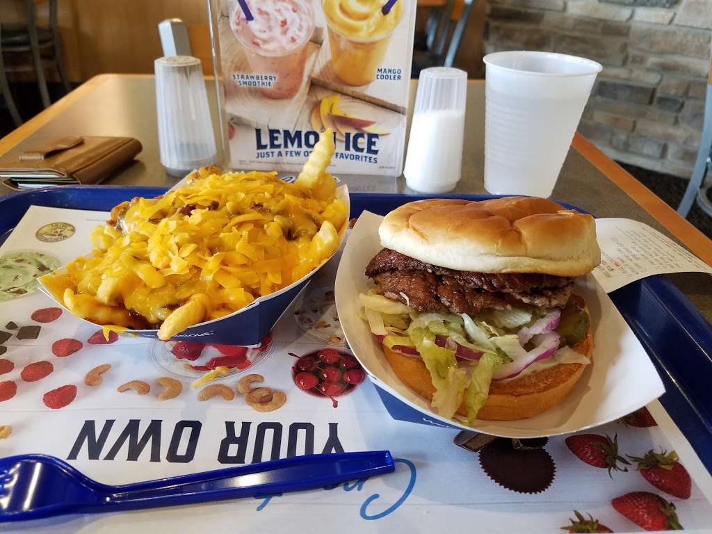 Culvers | 15280 W Bluemound Rd, Elm Grove, WI 53122, USA | Phone: (262) 784-4470