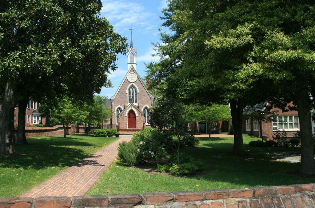 Christ Episcopal Church | 310 N High St, Gordonsville, VA 22942, USA | Phone: (540) 832-3209