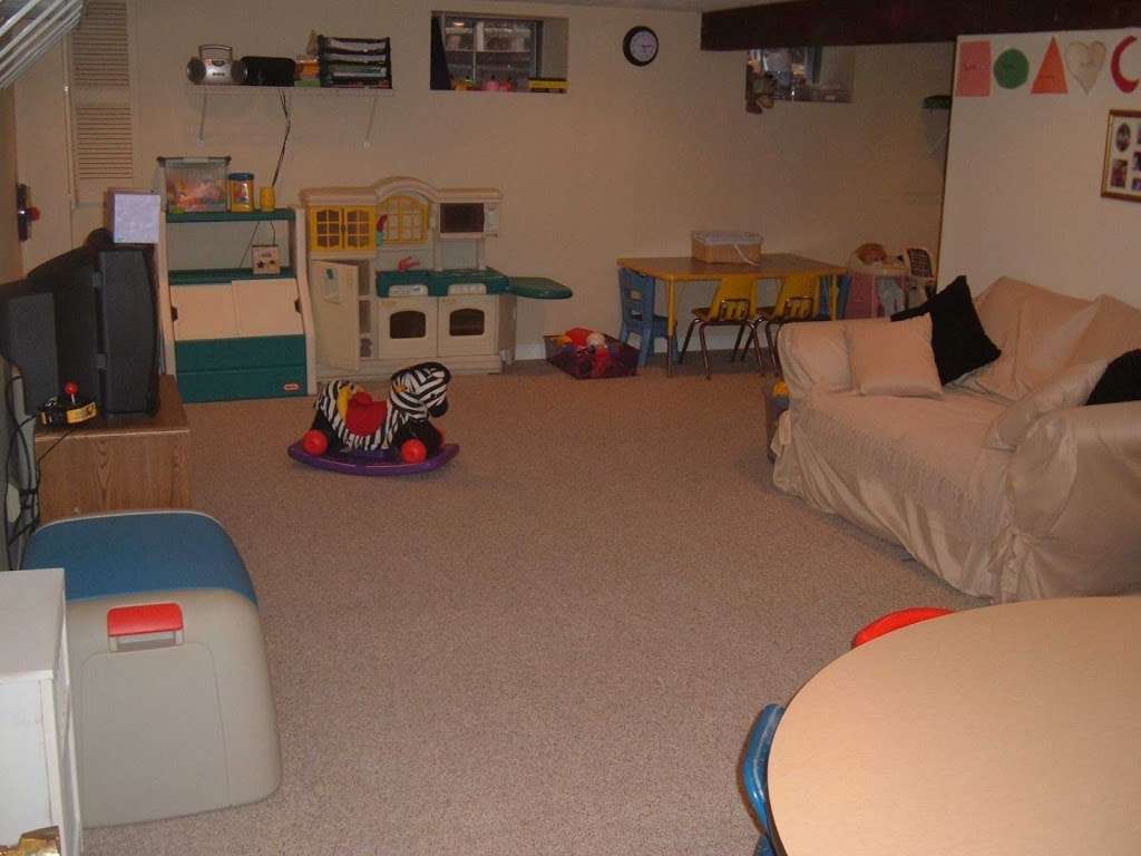 Tracys Home Daycare | 341 Balcom St, Mansfield, MA 02048, USA | Phone: (508) 337-5972