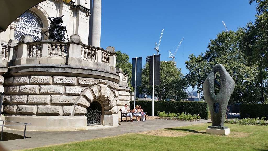 The Rex Whistler Restaurant | Tate Britain | Tate Britain Art Gallery, Milbank, Westminster, London SW1P 4JU, UK | Phone: 020 7887 8825