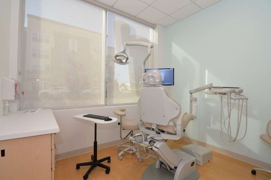 Nona Dentists | 12711 Narcoossee Rd Bldg B, Ste 100, Orlando, FL 32832 | Phone: (407) 627-1235