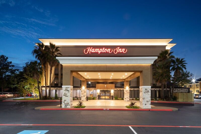 Hampton Inn Houston/Humble-Airport Area | 20515 Highway 59 North, Humble, TX 77338, USA | Phone: (281) 446-4800