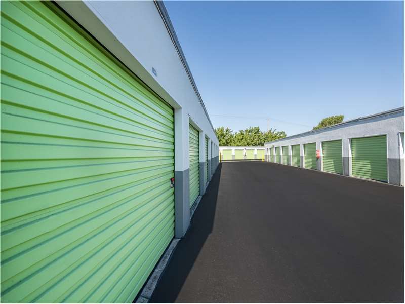 Extra Space Storage | 2053 W Steele Ln, Santa Rosa, CA 95403, USA | Phone: (707) 527-6464