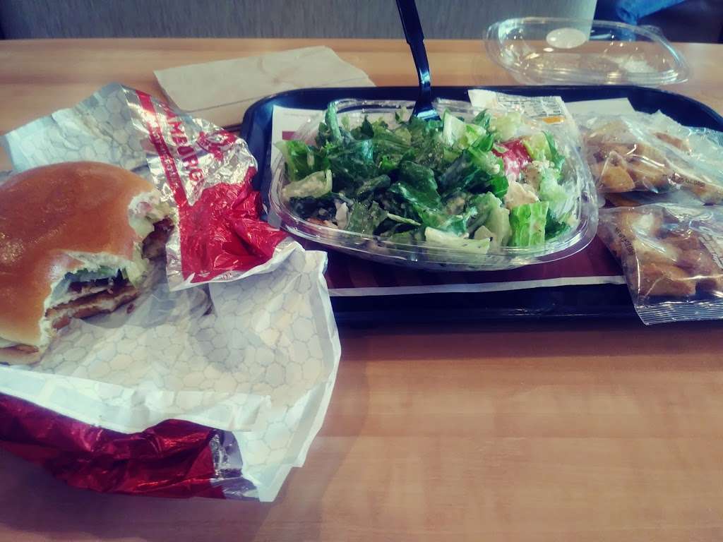 Wendys | 95 Oyster Creek Dr, Lake Jackson, TX 77566, USA | Phone: (979) 258-5495