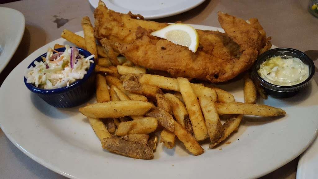 Clyde’s Grill and Bar | 642 Providence Hwy, Walpole, MA 02081 | Phone: (508) 660-2206