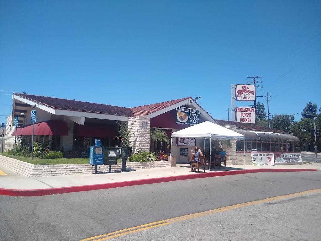 Mr. Rosewood Family Restaurant | 10640 Rosecrans Ave, Norwalk, CA 90650, USA | Phone: (562) 868-1553