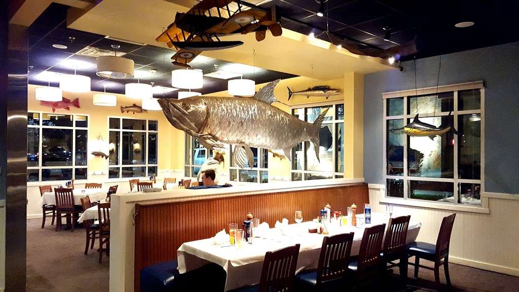 Big Fish Grill Glen Mills | 981 Baltimore Pike, Glen Mills, PA 19342, USA | Phone: (484) 842-1757