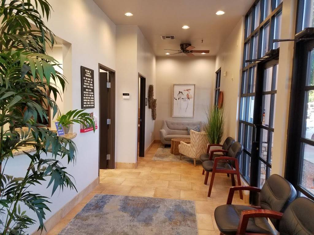 Daniel J. Carlow, DC | 1447 W Elliot Rd #103, Gilbert, AZ 85233, USA | Phone: (480) 545-4580
