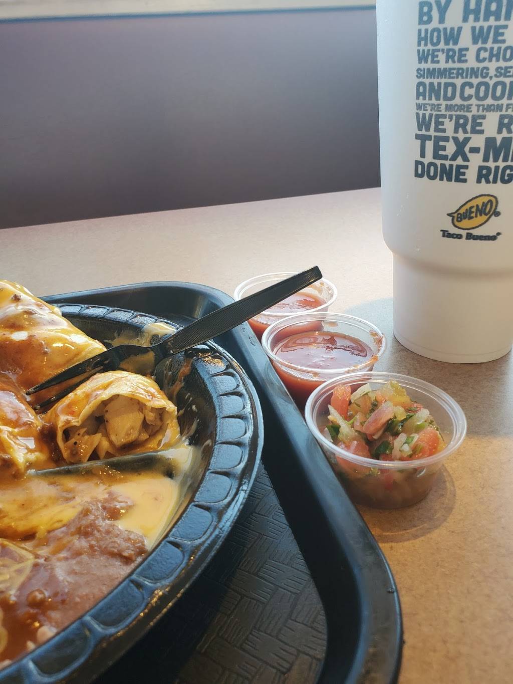 Taco Bueno | 2630 N State Hwy 360 Service Rd E, Grand Prairie, TX 75050, USA | Phone: (972) 623-3080