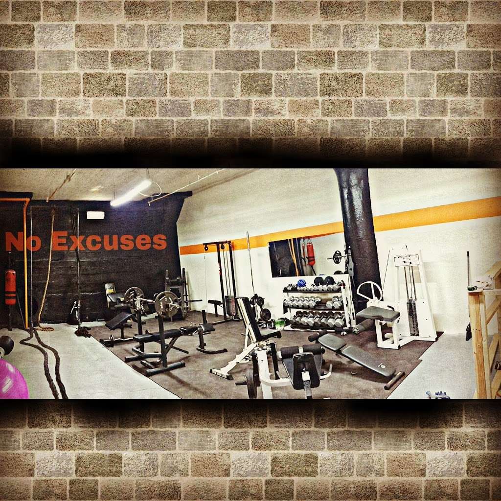 Body Change Fitness Studio | 2066 W Hunting Park Ave Suite 105, Philadelphia, PA 19140, USA | Phone: (267) 521-1621