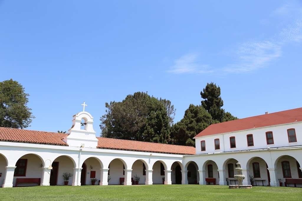 Franciscan School of Theology | 4050 Mission Ave, Oceanside, CA 92057, USA | Phone: (760) 547-1800
