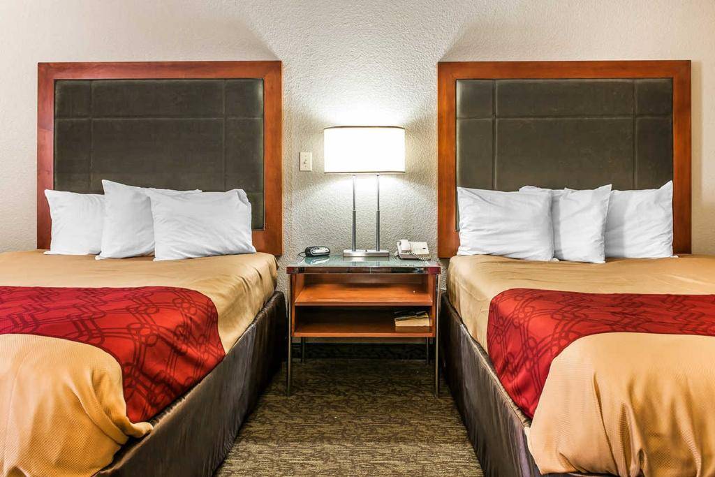 FairBridge Inn & Suites | 5707 Challenger Pkwy, Fort Wayne, IN 46818, USA | Phone: (260) 489-8888