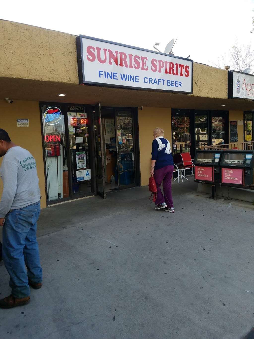 Sunrise Spirits & Food Co | 25862 Tournament Rd, Santa Clarita, CA 91355, USA | Phone: (661) 255-7622