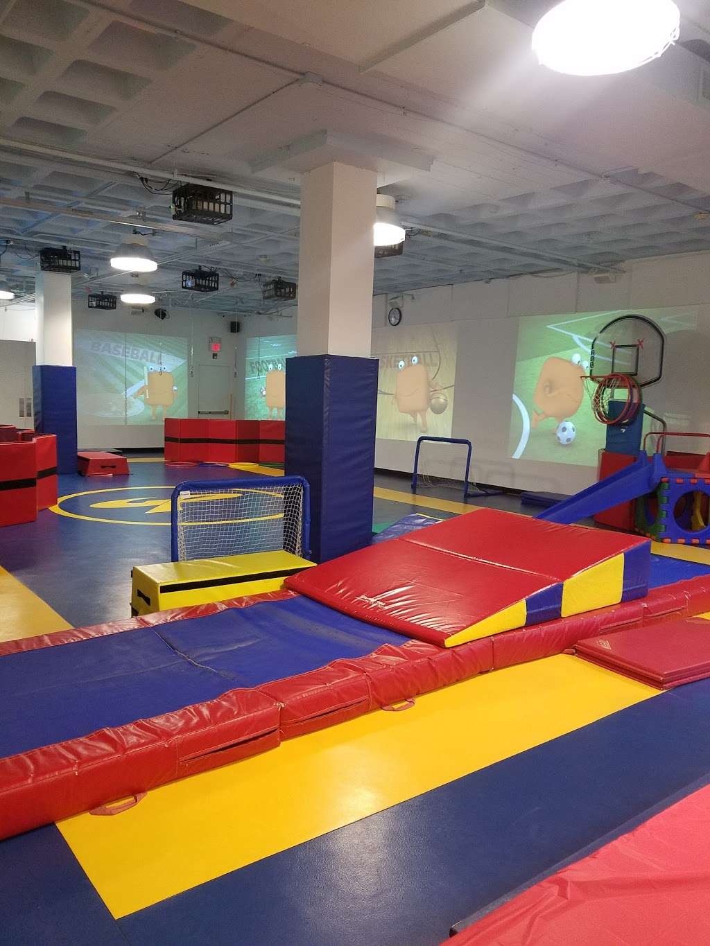 Great Play | Midway Shopping Center, 969B, Central Park Ave, Scarsdale, NY 10583, USA | Phone: (914) 713-3470 Great Play | Midway Shopping Center, 969B, Central Park Ave, Scarsdale, NY 10583, USA | Phone: (914) 713-3470