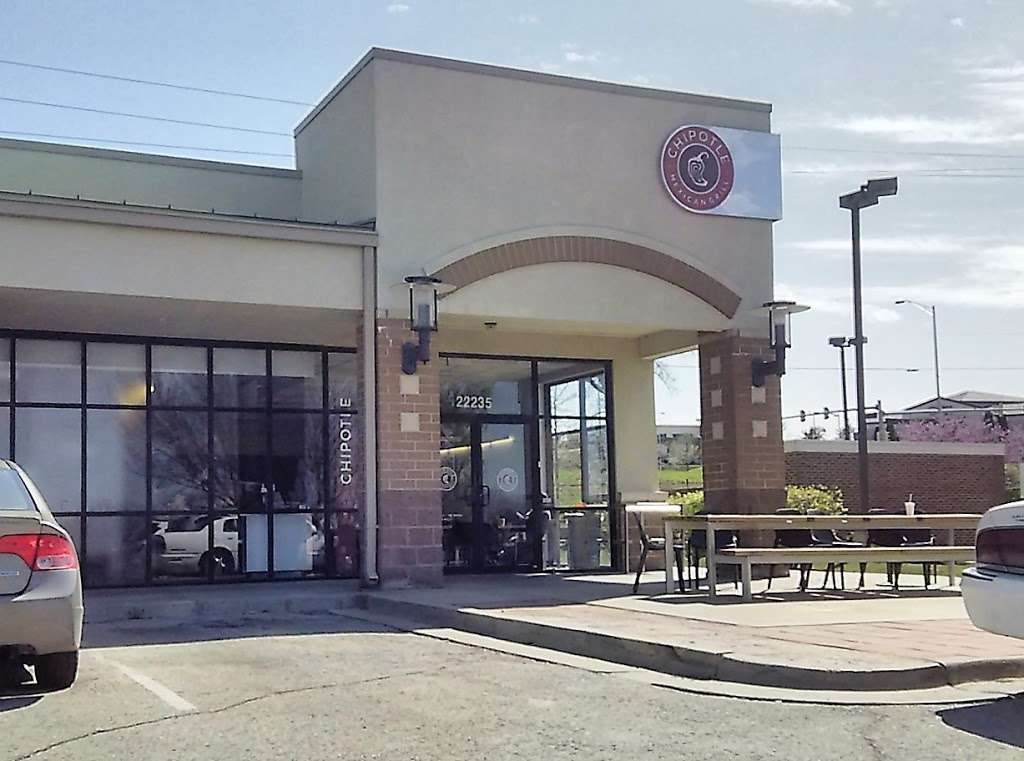 Chipotle Mexican Grill | 22235 W 66th St, Shawnee, KS 66226 | Phone: (913) 441-2700