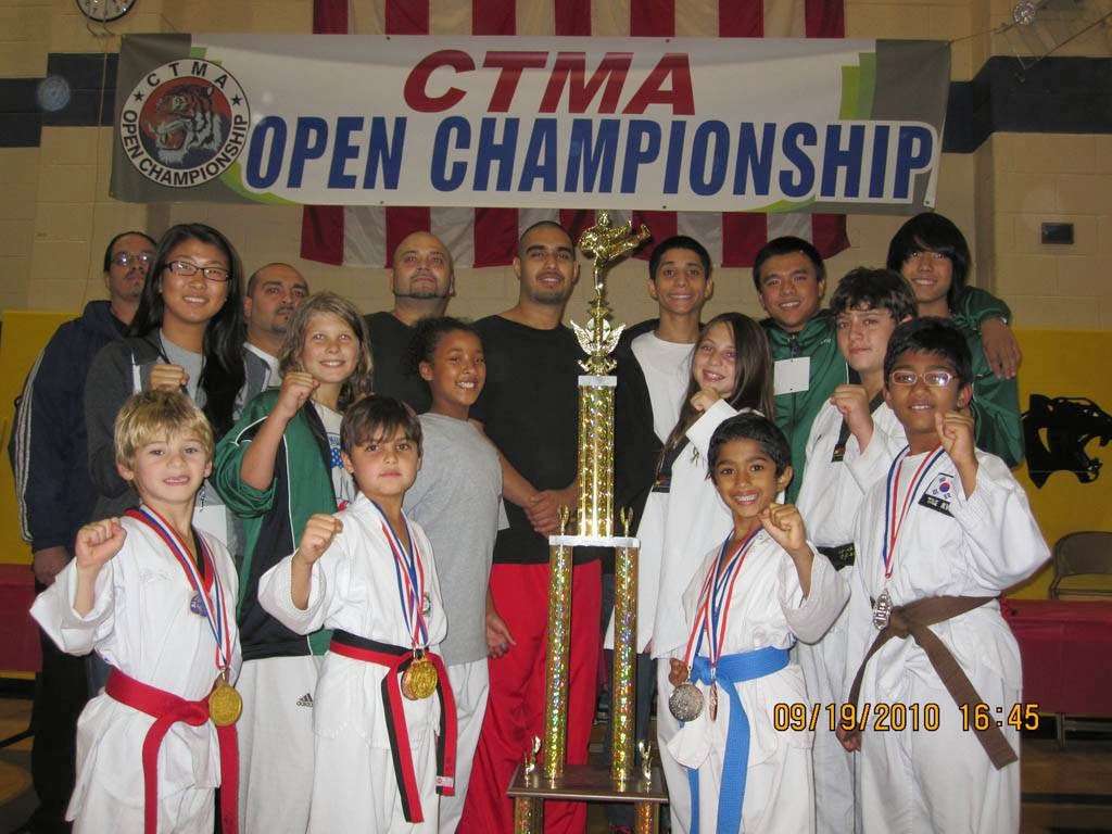 Changs Martial Arts Academy | 1002 Weiland Rd, Buffalo Grove, IL 60089, USA | Phone: (847) 520-6201