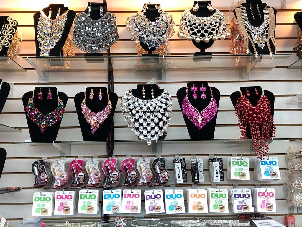 Miz Accessory Outlet | 3550 Airport Fwy, Irving, TX 75062, USA | Phone: (972) 790-3545