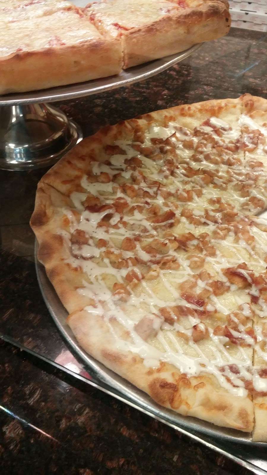 Domenicos Pizza Place | 13 Upper Mountain Ave, Rockaway, NJ 07866 | Phone: (973) 627-9100