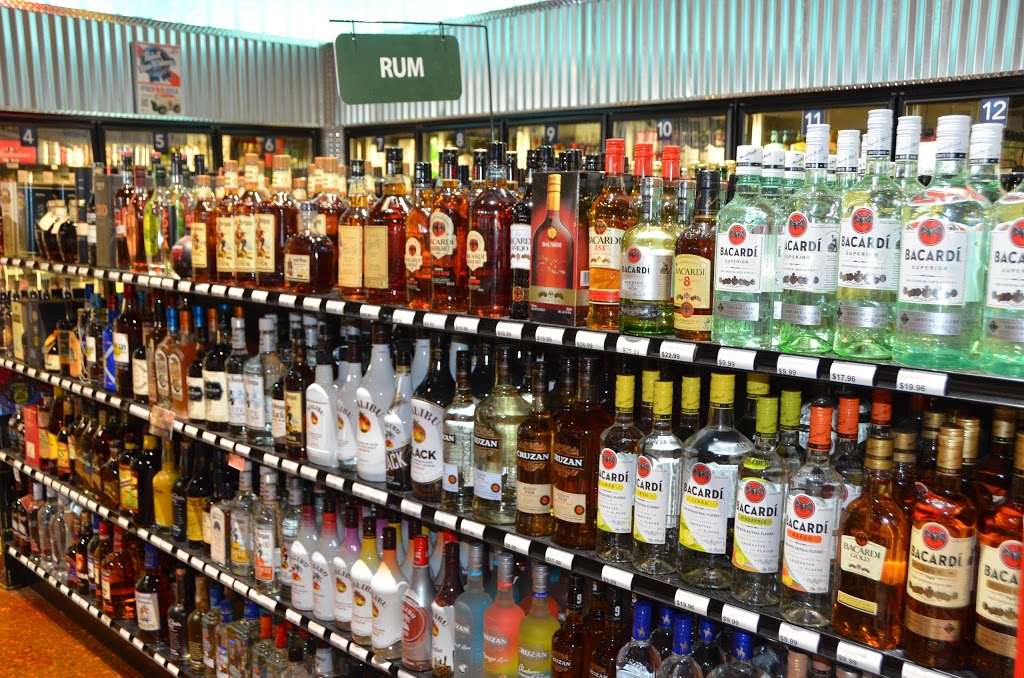 Crown Liquors | 1420 W Main St, Carmel, IN 46032, USA | Phone: (317) 564-4602