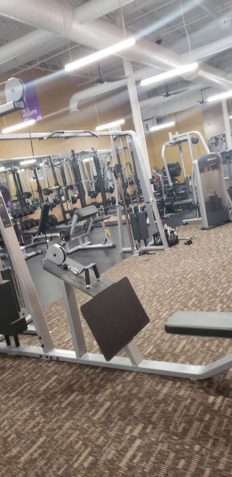 Anytime Fitness | 77 Derry Rd, Hudson, NH 03051, USA | Phone: (603) 204-5455