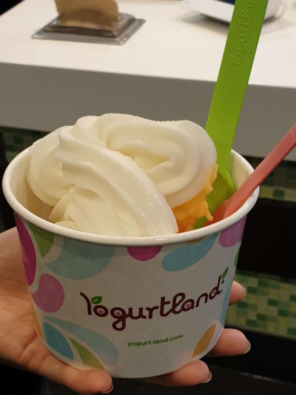 Yogurtland | 633 W Duarte Rd, Arcadia, CA 91007, USA | Phone: (626) 821-8723